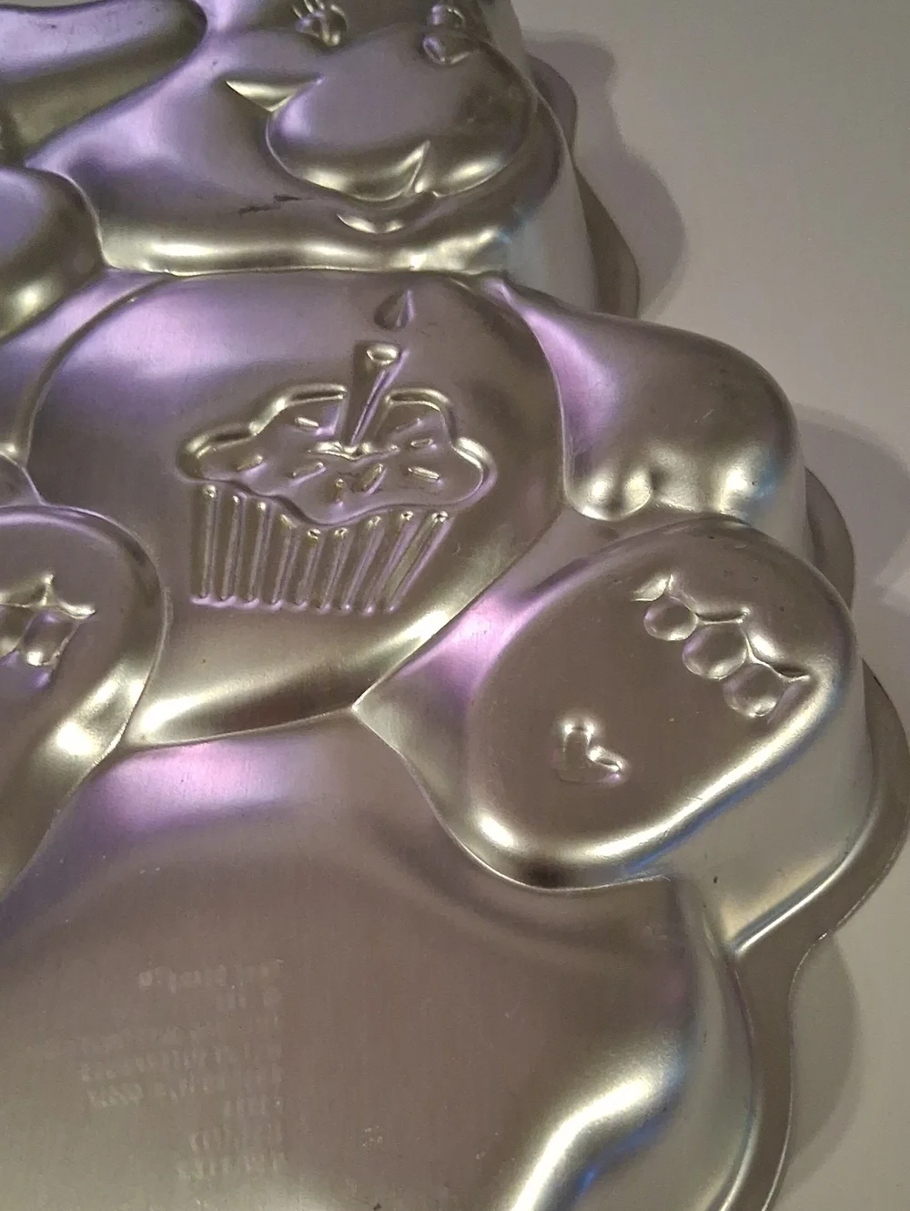 1983 Care Bear Cake Pan Used